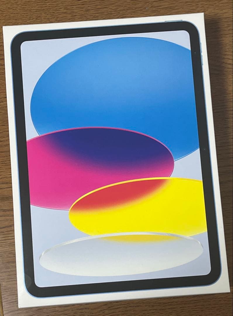 【最終値下げ美品】iPad (第10世代、ブルー)箱付き　　ケース、ペン追加可能