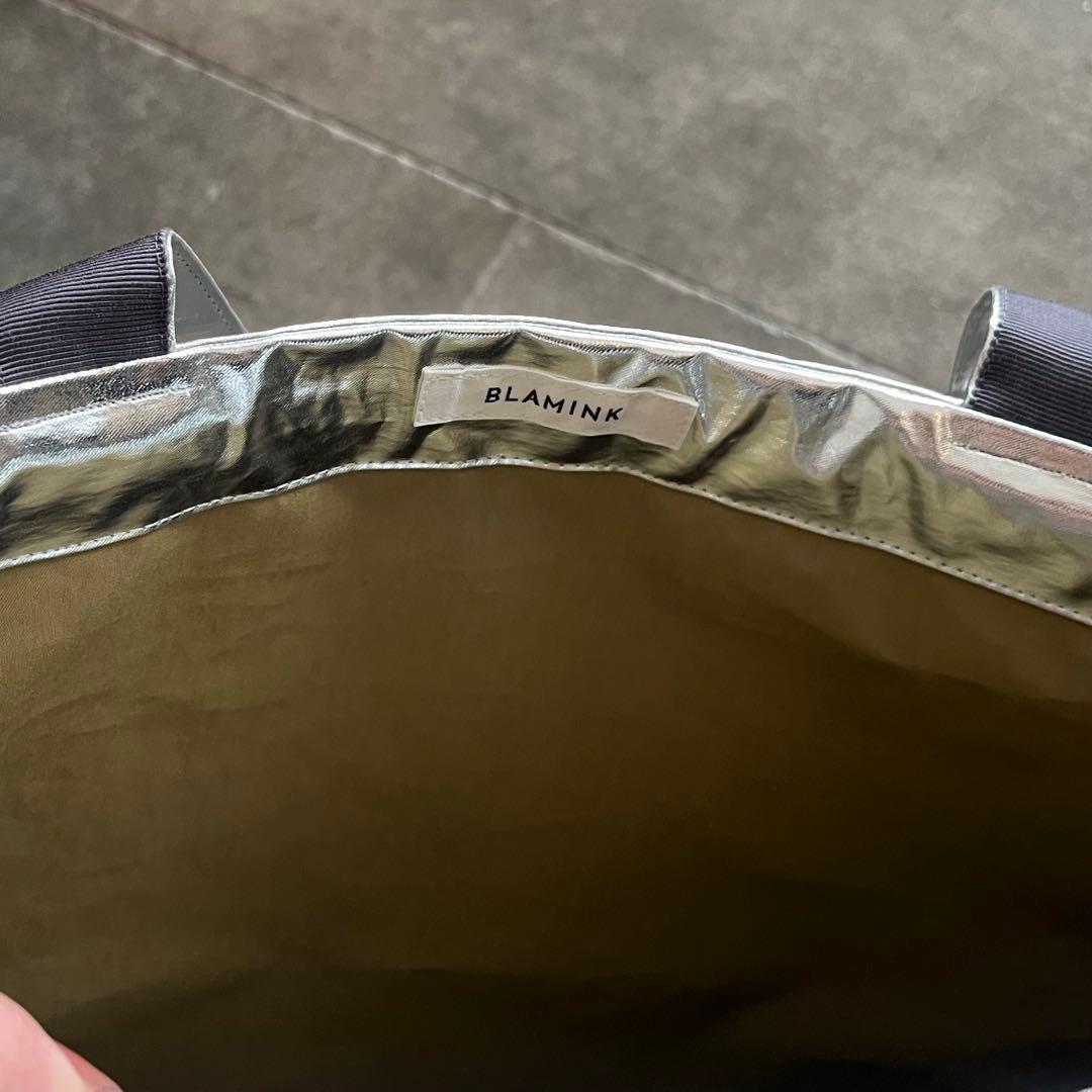 最終値下2025SSノベルティーBLAMINK シルバー ドローストリングバッグ