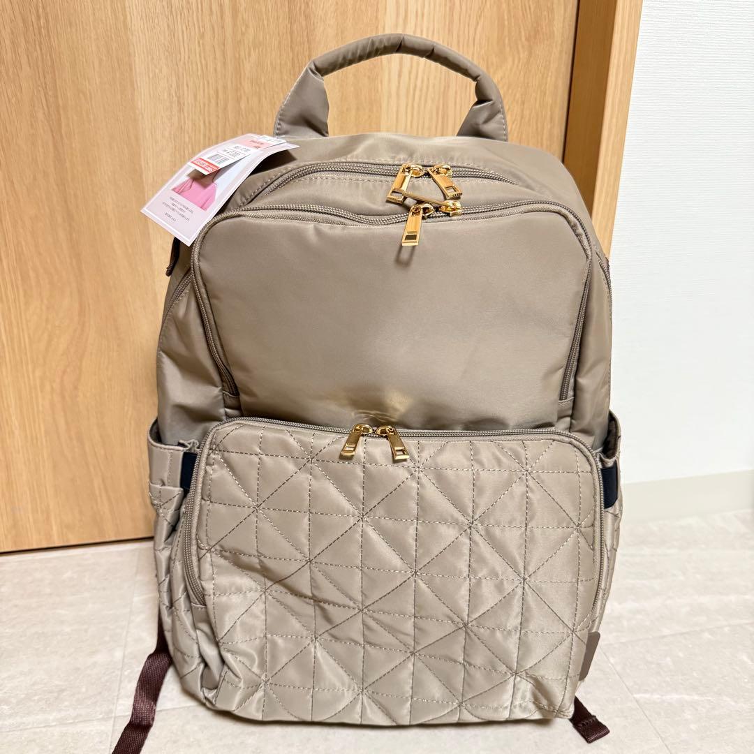 しまむら　MUMU 多機能リュック　マザーズバック　ベージュ　保冷機能付き