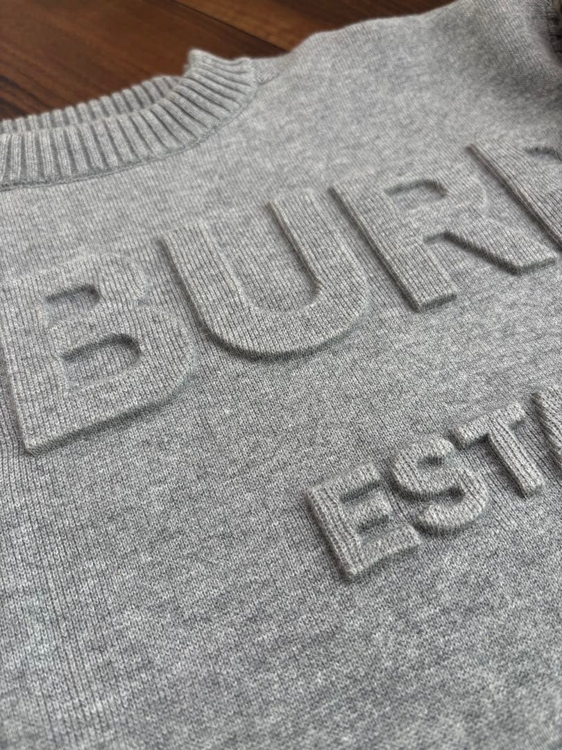 Burberry/グレーのロゴ入り長袖ニットワンピース/8y128