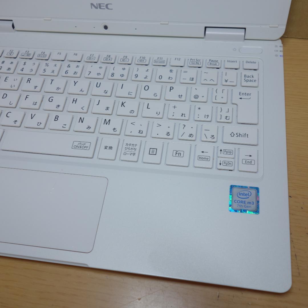 LAVIE Mobile◆Core m3-7Y30/128G/4G/電池長持