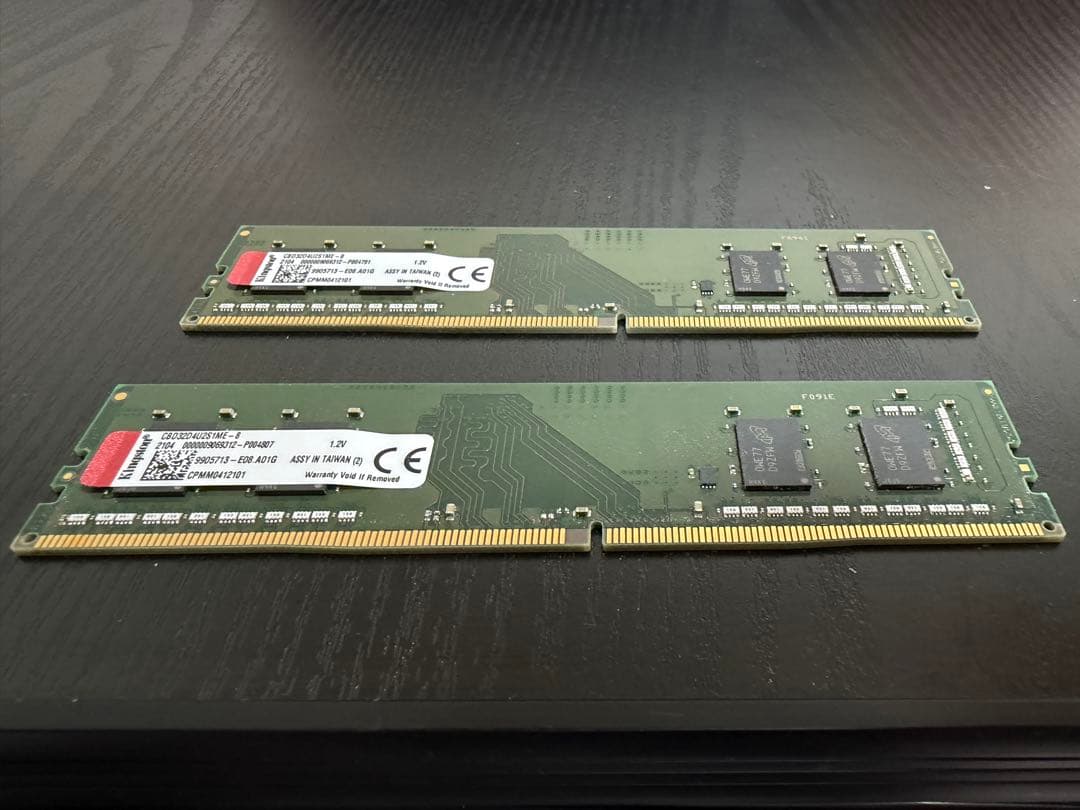 メモリー Kingston DDR4-3200 CBD32D4U2S1ME-8 8GB