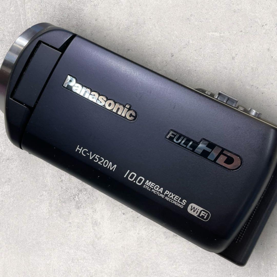 美品 Panasonic フルHDビデオカメラ【HC-V520M】パナソニック