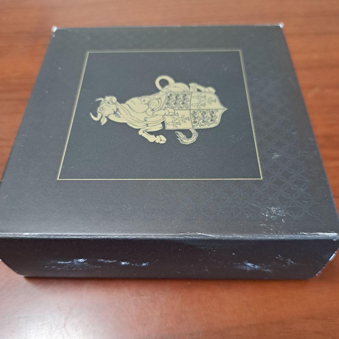 ⭐クイーンズビースト　ブラックブル　プルーフ銀貨ロイヤルミント１オンス　限定品