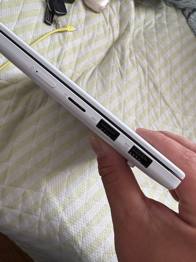 【2025年購入】Lenovo IdeaPad Slim 5【ほぼ未使用】