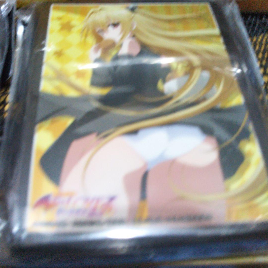 金色の闇スリーブ2点、デッキボルダーコレクション2点セット未開封未使用です