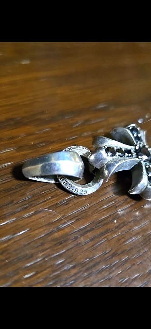 クロムハーツ クロスペンダント