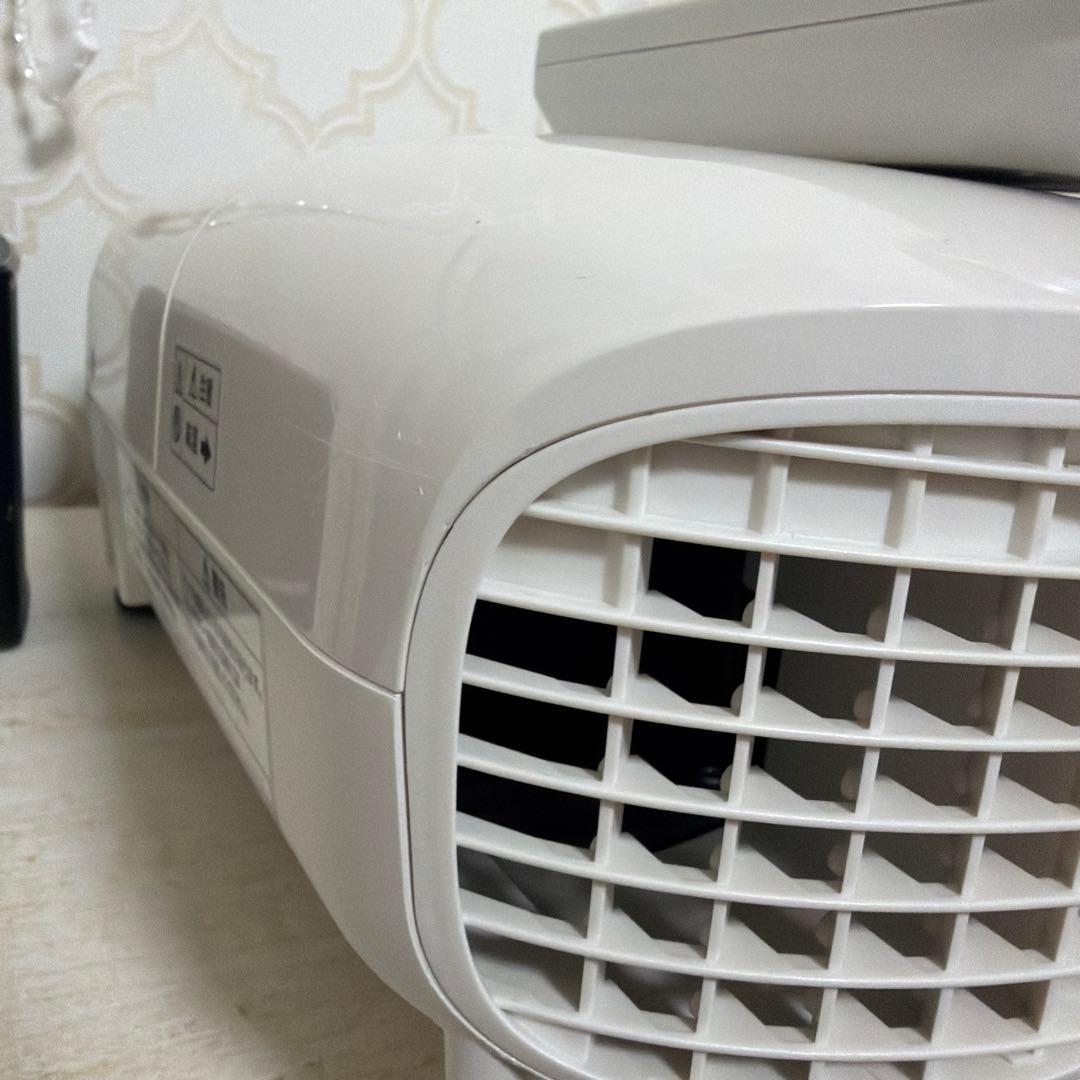 EPSONプロジェクター　EH-TW5650