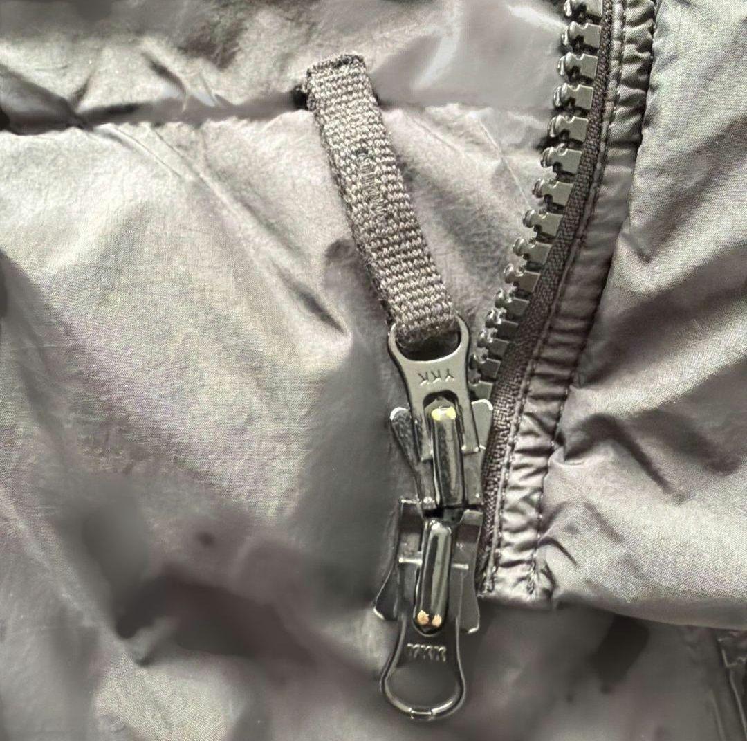 最終値下★美品！人気モデル　ストーンアイランド　ダウン　黒