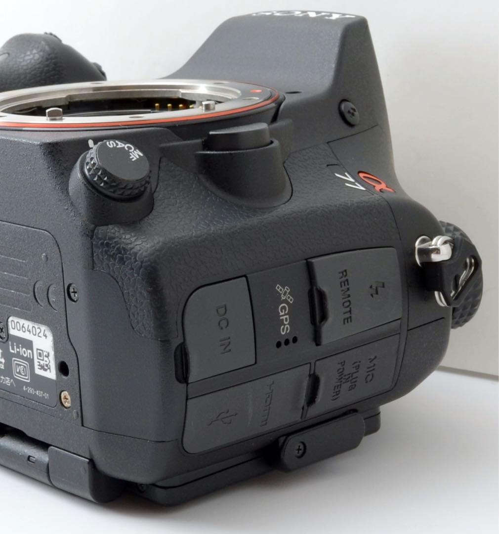 shellバック付き！SONY α77★S数約3000回★転送OK★Wレンズ付き