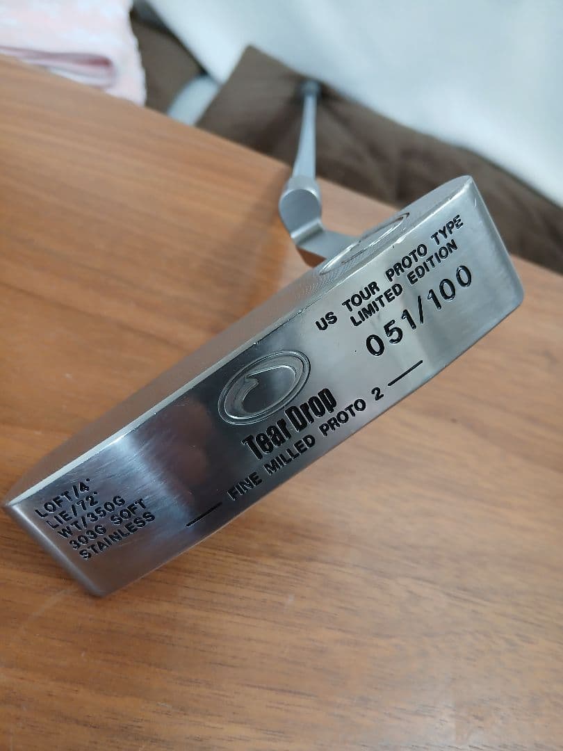 中 【希少・超美品】ピン型パター(限定プロトタイプ)