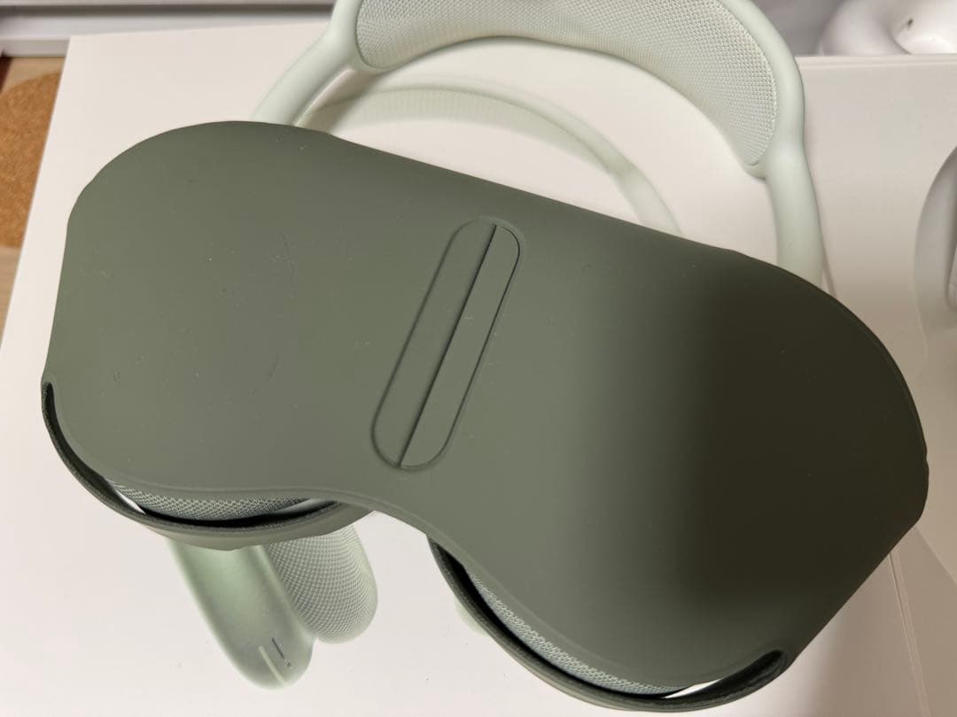 Apple AirPods Max本体