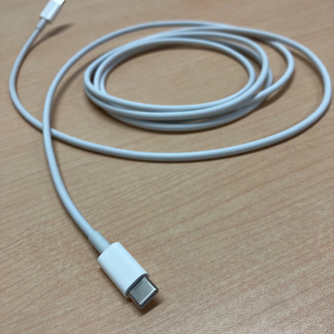 MacBook Air 2020 シルバー i5【美品・バッテリー良好】