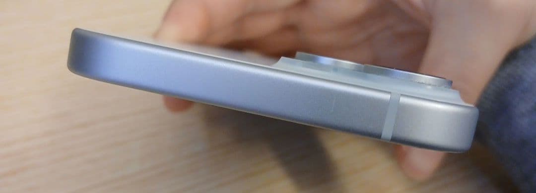 【美品】iPhone15 128GB ブルー　SIMフリー