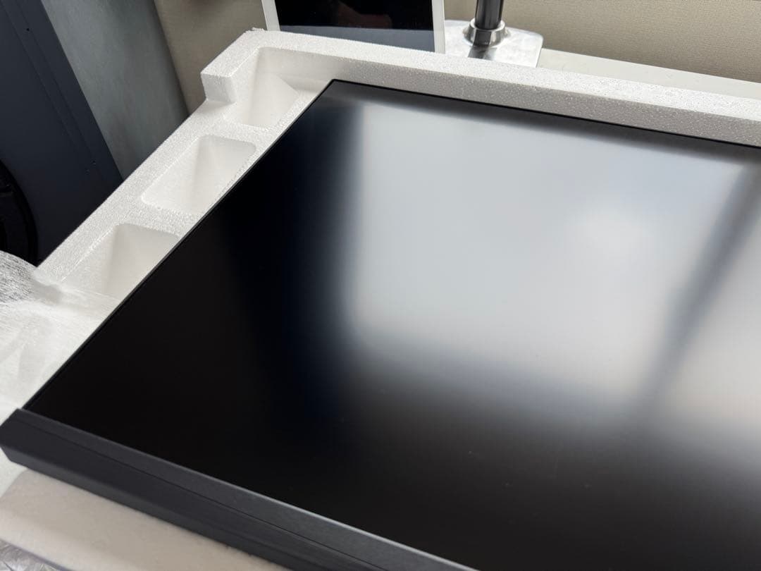 最終値引き❗️ASUS ROG STRIX XG32UQ 中古