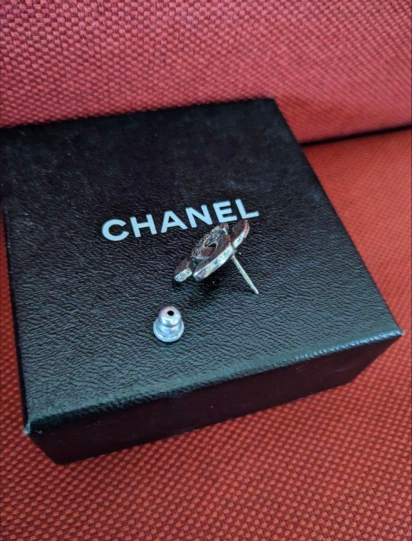 ★CHANEL★片耳ピアス★