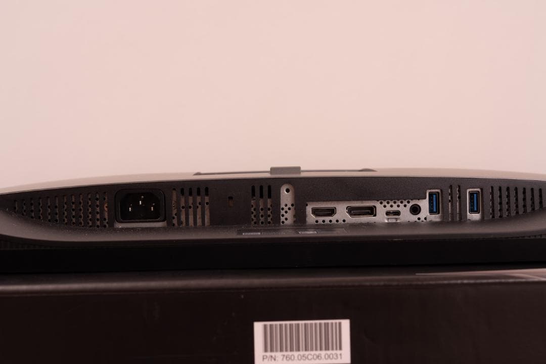 DELL U2720Q 4K デジタルハイエンドモニター