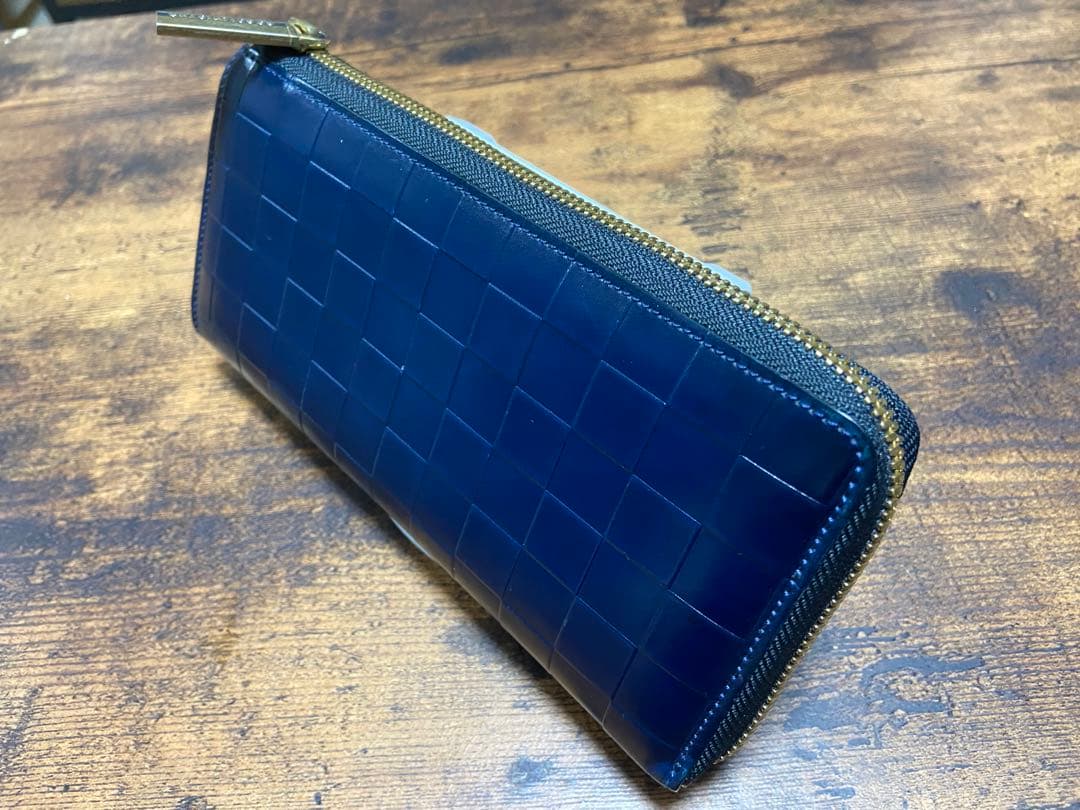 COCOMEISTERチェスボード・クイーン　ラウンド長財布 メンズ コードバン