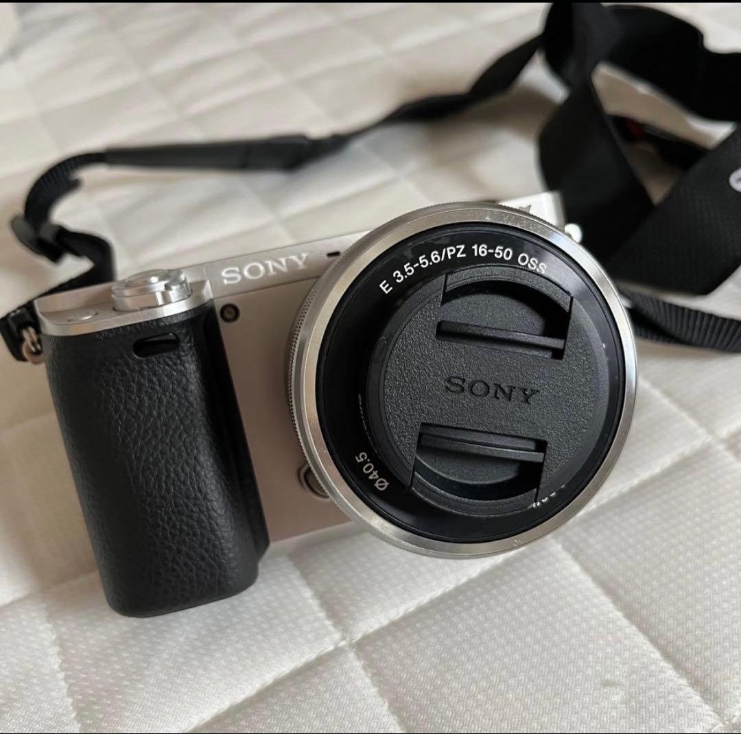SONY α6000 ミラーレス一眼カメラ E 16-50mm