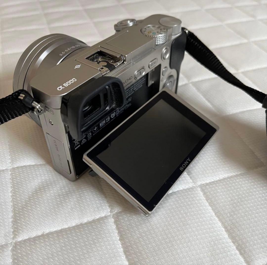 SONY α6000 ミラーレス一眼カメラ E 16-50mm