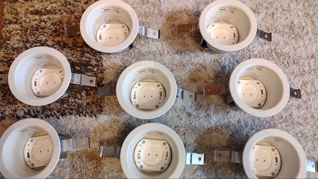 Panasonicダウンライト8個セットLGD9100K＋LLD2000LCE1