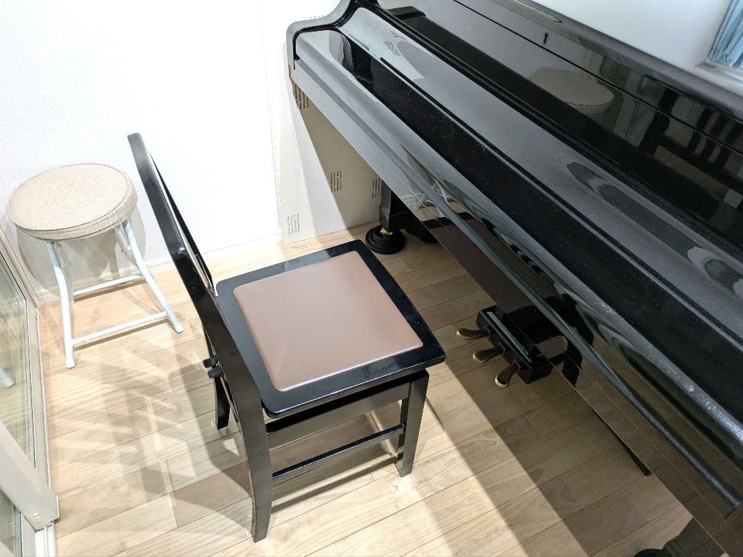 YAMAHAトムソン椅子