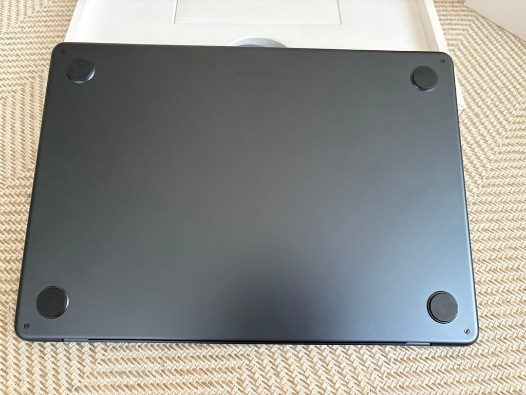 Apple MacBook air m3 ミッドナイト　13インチ