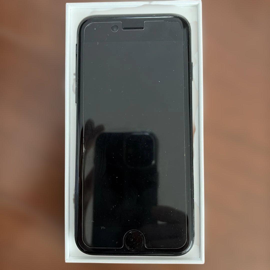 iPhone SE2 純正充電器付き