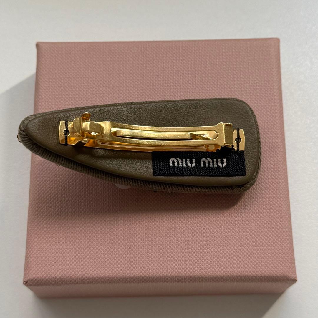 新品未使用❗️miumiu ミュウミュウ ビジュー バレッタ