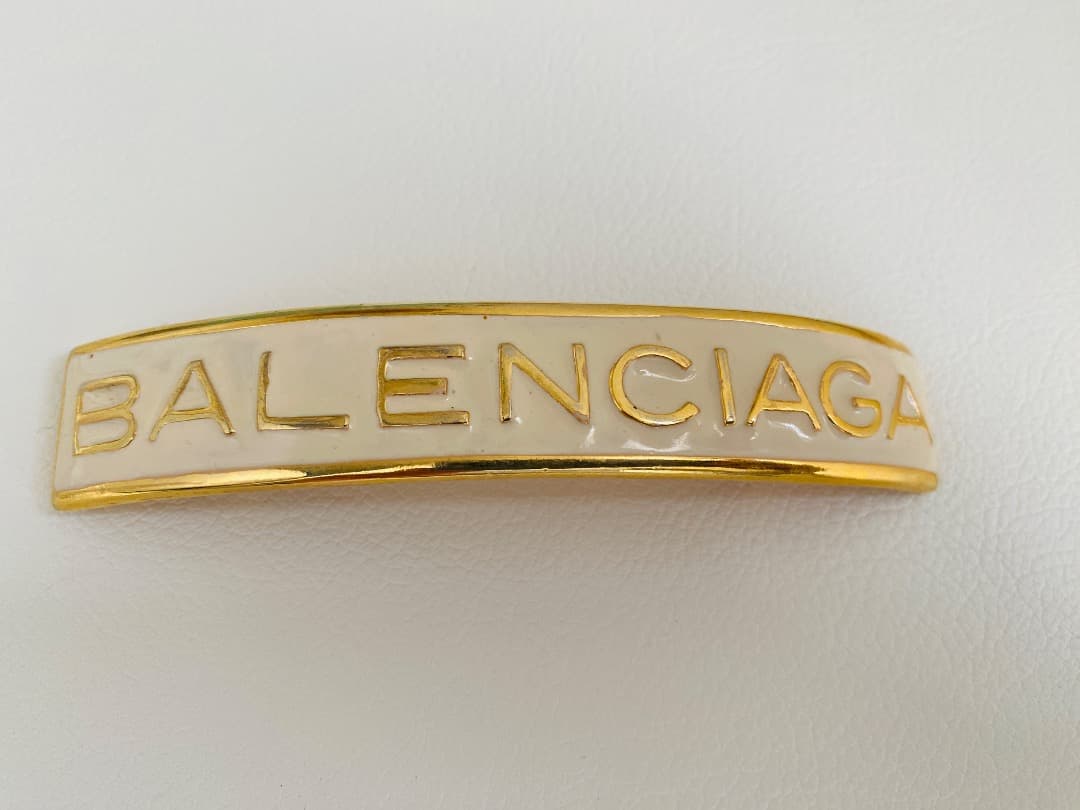 バレンシアガ　BALENCIAGA　バレッタ　髪留め