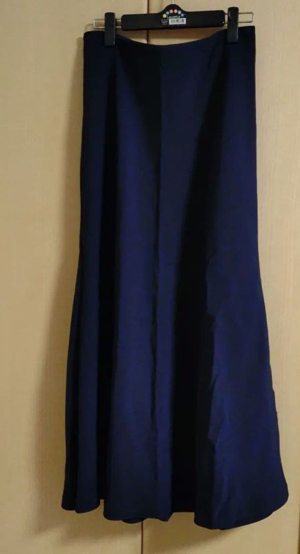 値下げ AP STUDIO SCENTOF ツイルフレアスカート 38 ネイビー