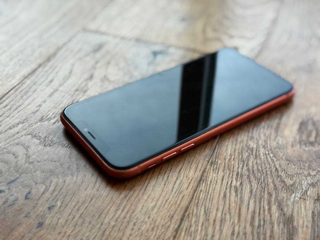 iPhone XR 64GB コーラル 本体