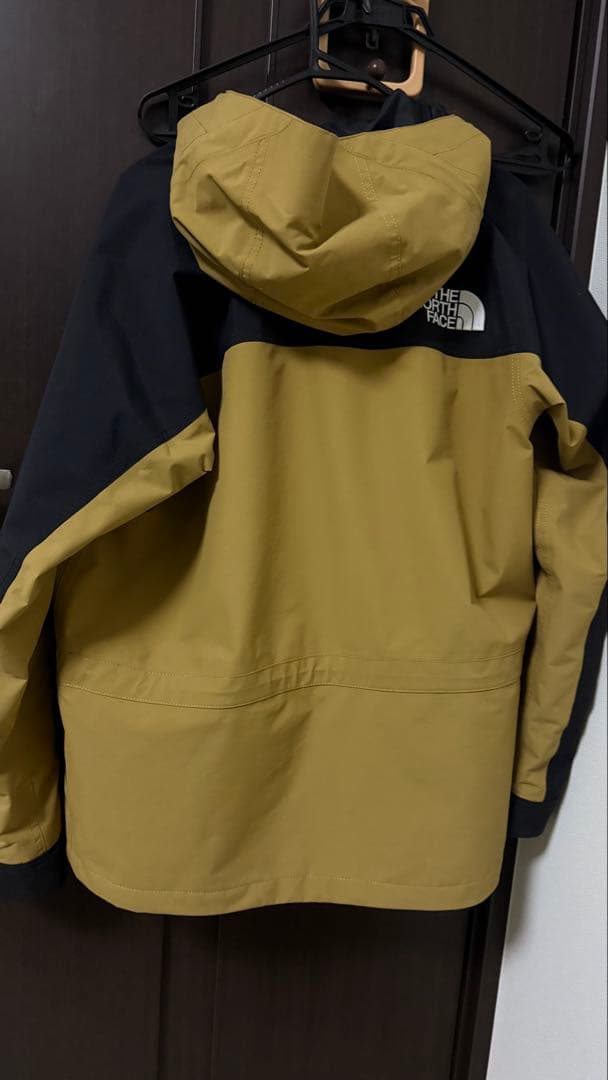 The North Face マウンテンライトジャケット