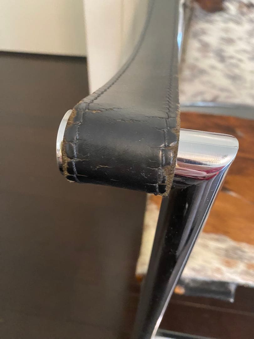 Cassinas カッシーナLC1コルビィジェスリングチェア刻印あり