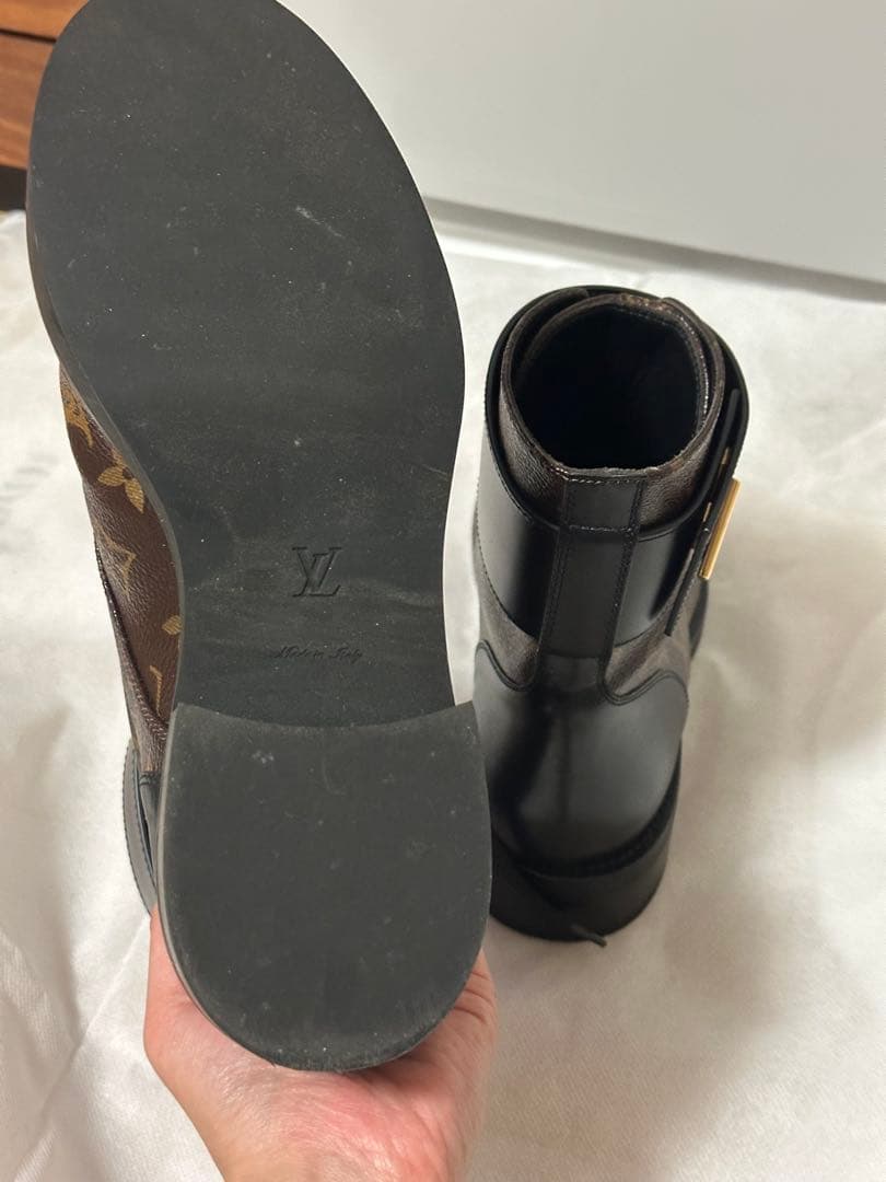 Louis Vuitton ダークブラウン ブラック ブーツ