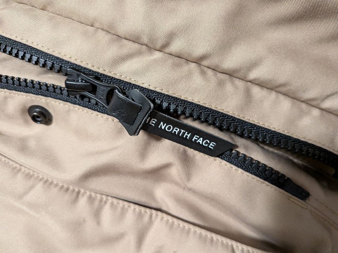 THE NORTH FACE ベージュ ダウンジャケットLサイズ