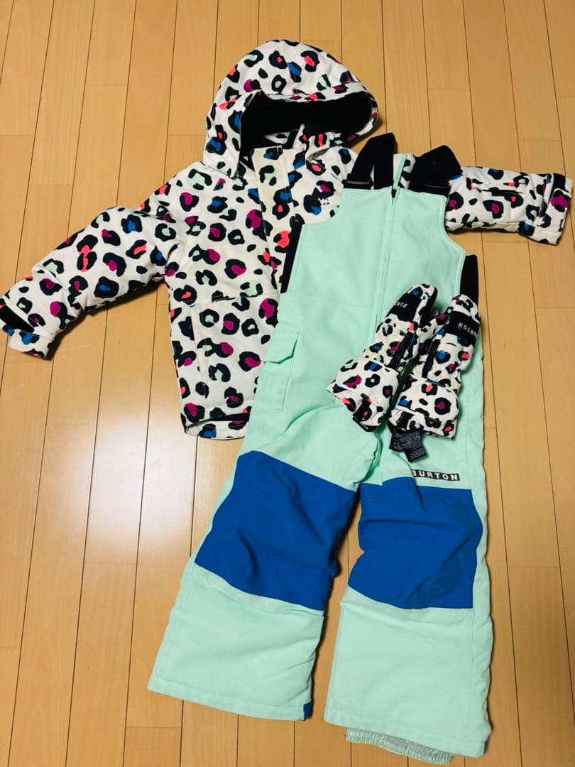 s*y様 人気モデル　子ども用スノーボードウェアセット