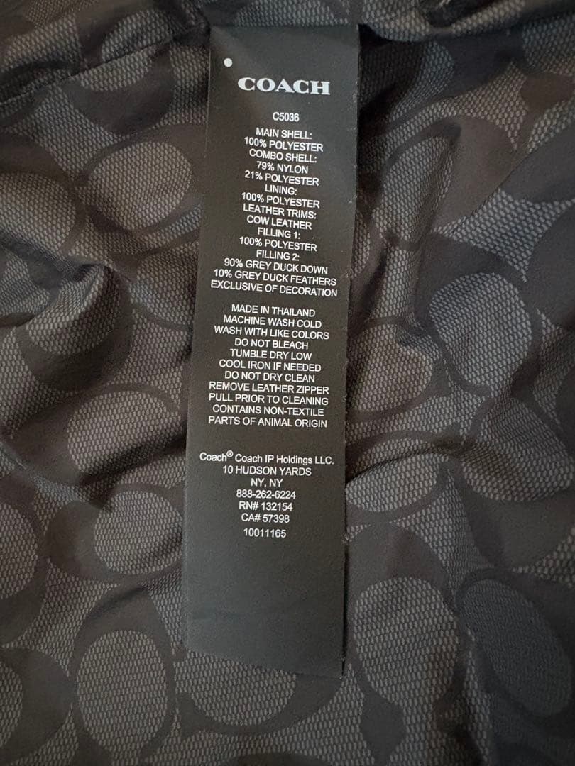 COACH ブラック ダウンベスト
