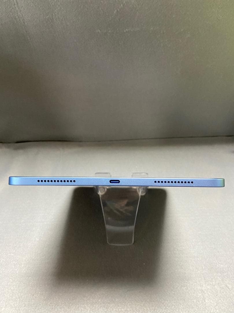 美品中古 iPad 第10世代 64GB WiFi版 ブルー色