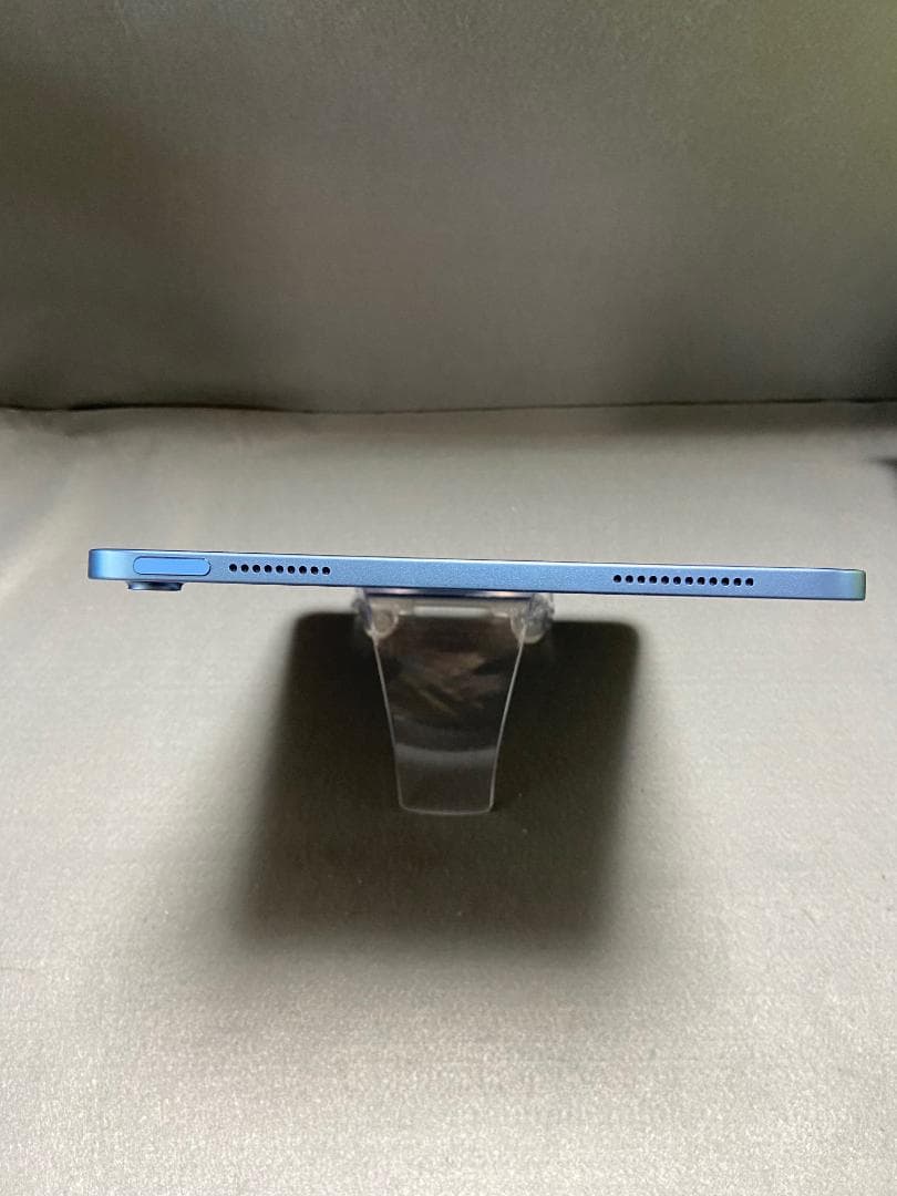 美品中古 iPad 第10世代 64GB WiFi版 ブルー色