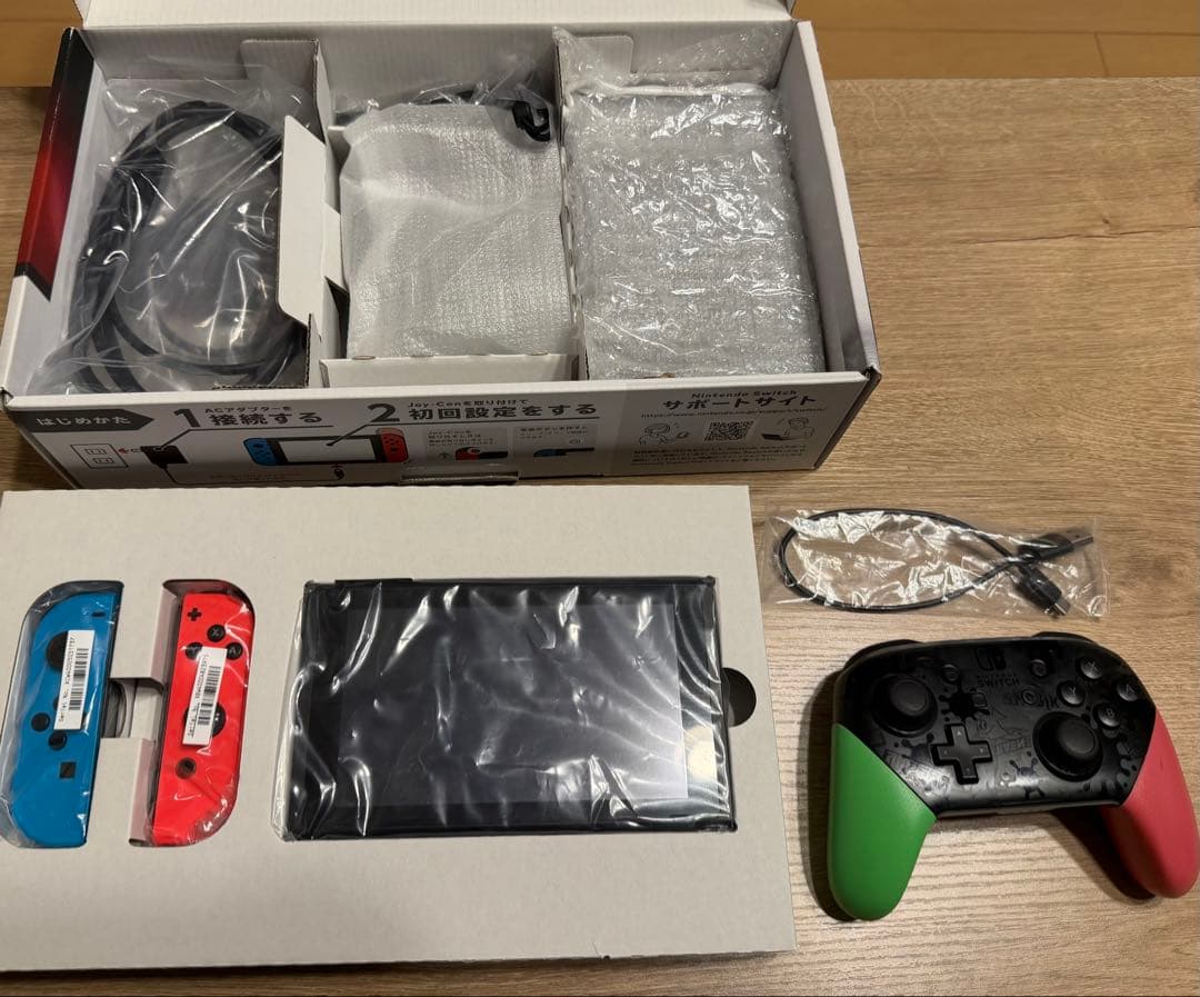 Nintendo Switch 本体★周辺機器付き★