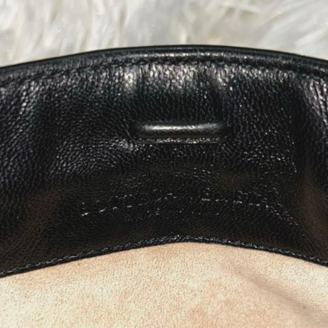 美品　ボッテガヴェネタ　イントレチャート　アクセサリーポーチ　レザー　ブラック