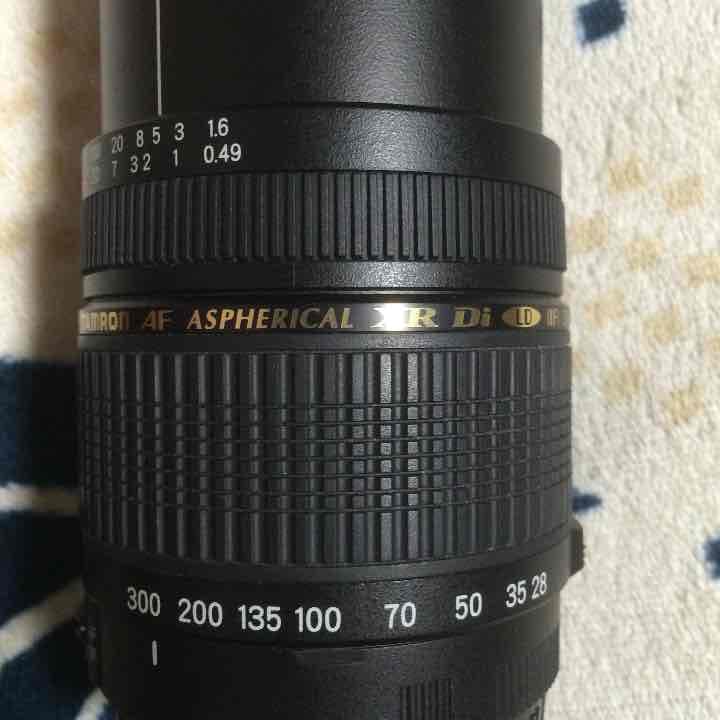 一眼レフ レンズ タムロン 28-300mm