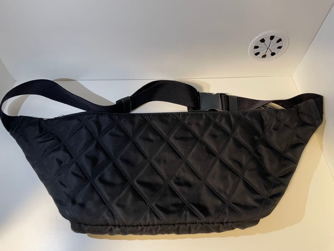 PRADA プラダ ボディバッグ ベルトバッグ メンズ　2VL003