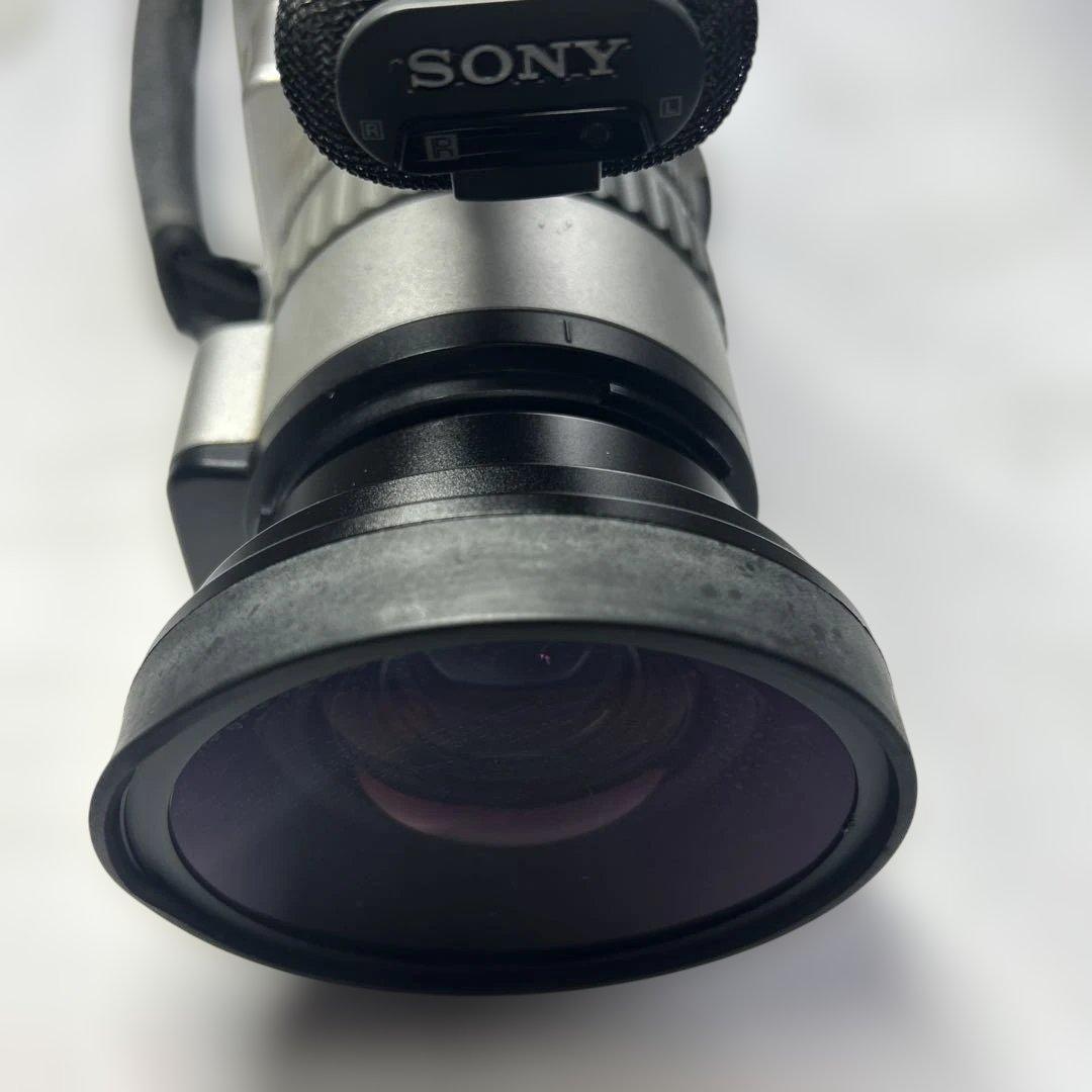 SONY ビデオカメラ レコーダーDCR-VX2000 稼働品