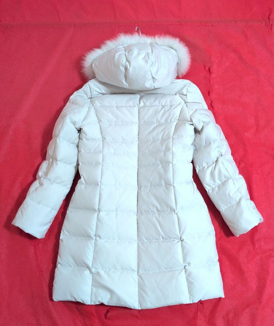 【未使用級】INDIVI ダウンコート ☆ホワイトフォックスファー☆／40