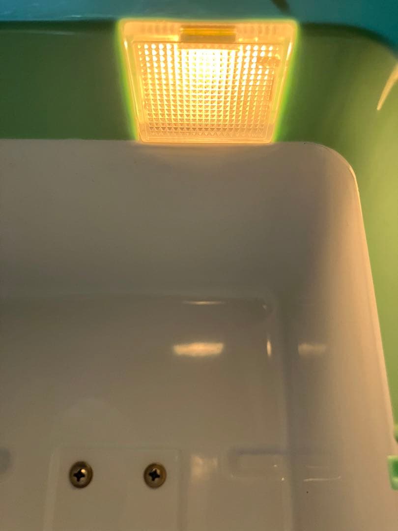 どこでもいっしょ　トロの冷温庫