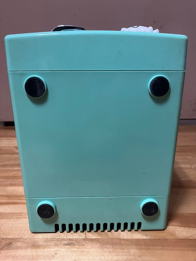 どこでもいっしょ　トロの冷温庫