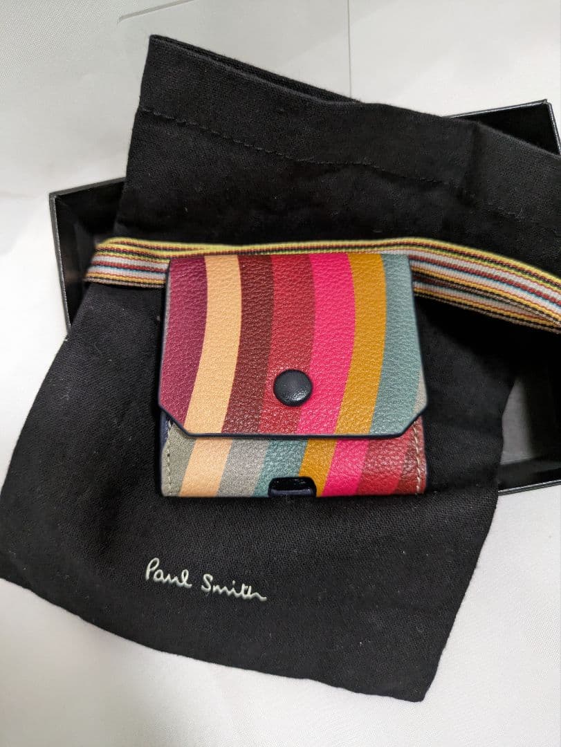 在庫処分【新品SALE】ポールスミスPaul Smith イヤホンケースレインボ