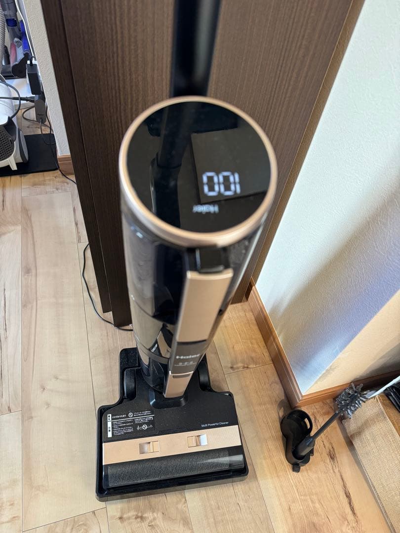 ハイアール(Haier)JC-M1A 吸引式床拭き掃除機